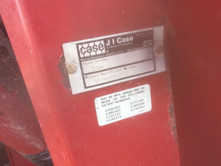 case-ih-1250-image-23