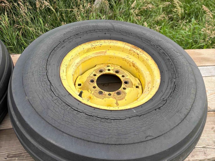 2---10.00-15-rims-&-tires-image-2