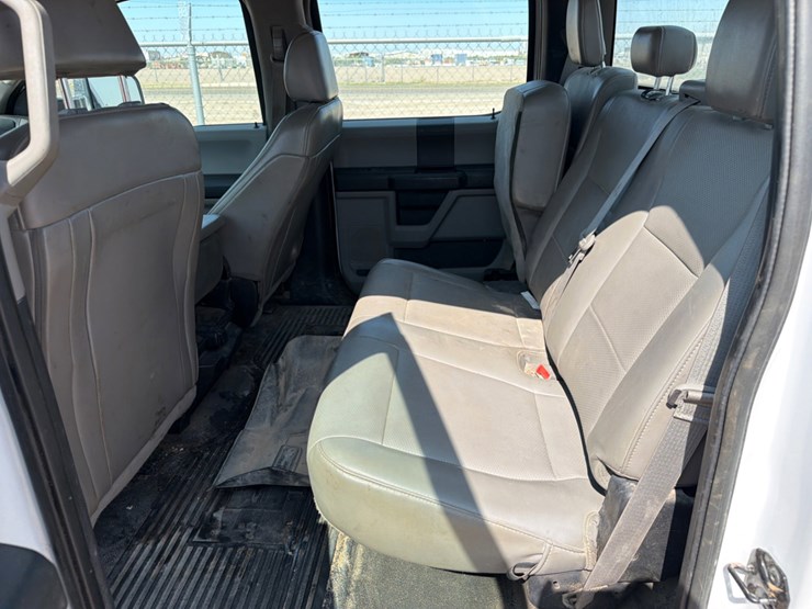 2019-ford-f350-image-8