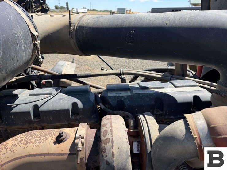 1999-mack-cl713-image-56