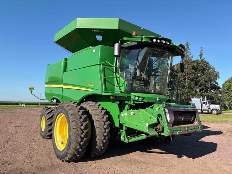 2012-john-deere-s680-image-92
