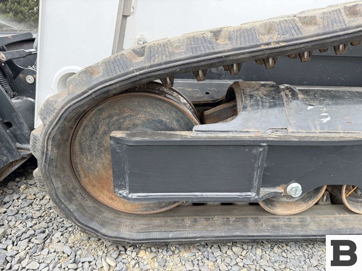 2024-bobcat-t650-image-18