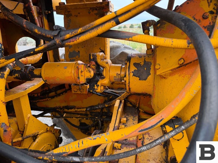 champion-d-600b-motor-grader-image-34