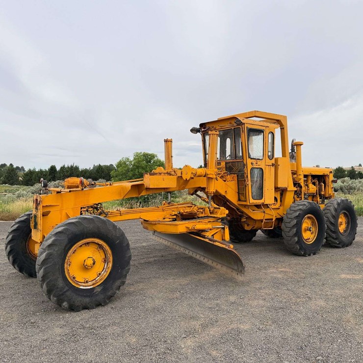 Champion D-600B Motor Grader