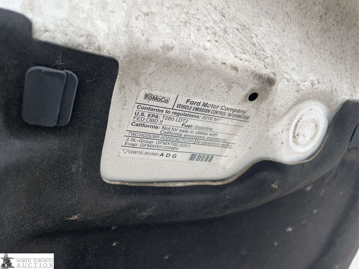 2016-ford-escape-image-17