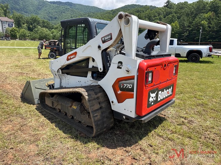 2023-bobcat-t770-image-4