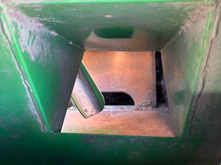 2012-john-deere-s680-image-83