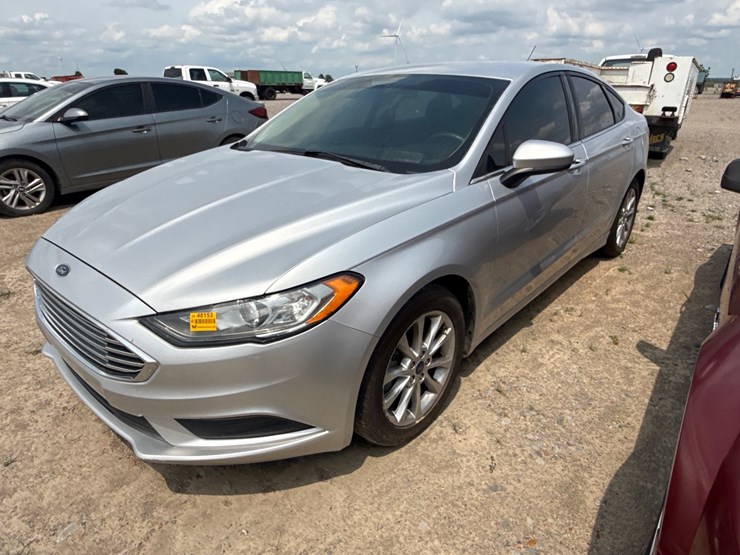 #48153-•-2017-ford-fusion-se-sedan-3fa6p0hd4hr287339-inv#-48153-image-1