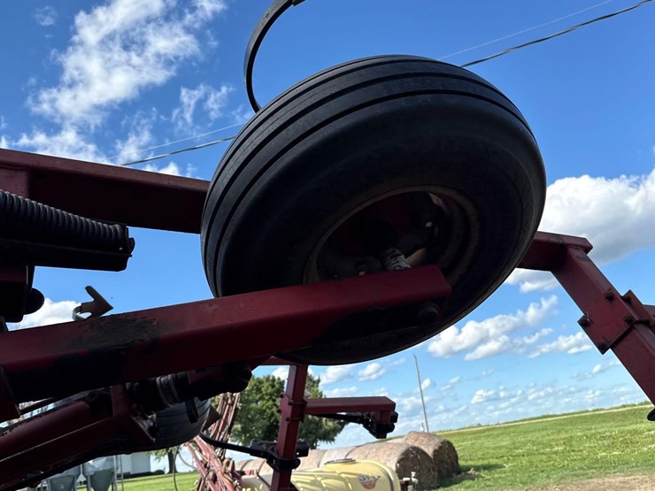 case-ih-4600-image-64