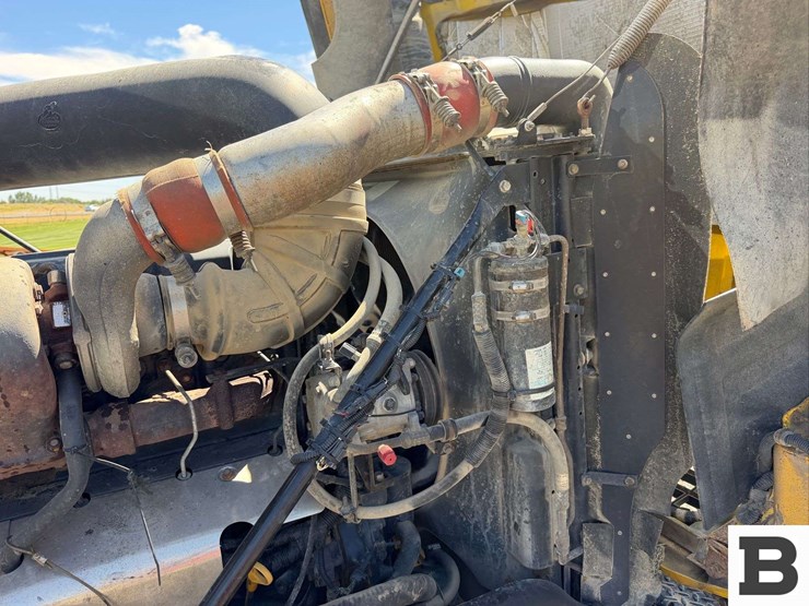 1999-mack-cl713-image-51