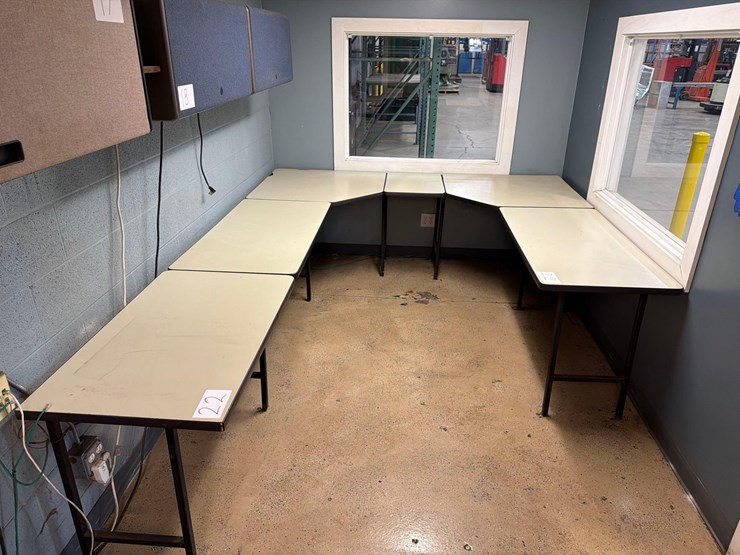 u-shaped-desk-with-cabinets-image-4