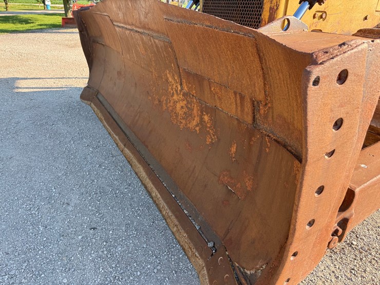 caterpillar-d8h-image-9