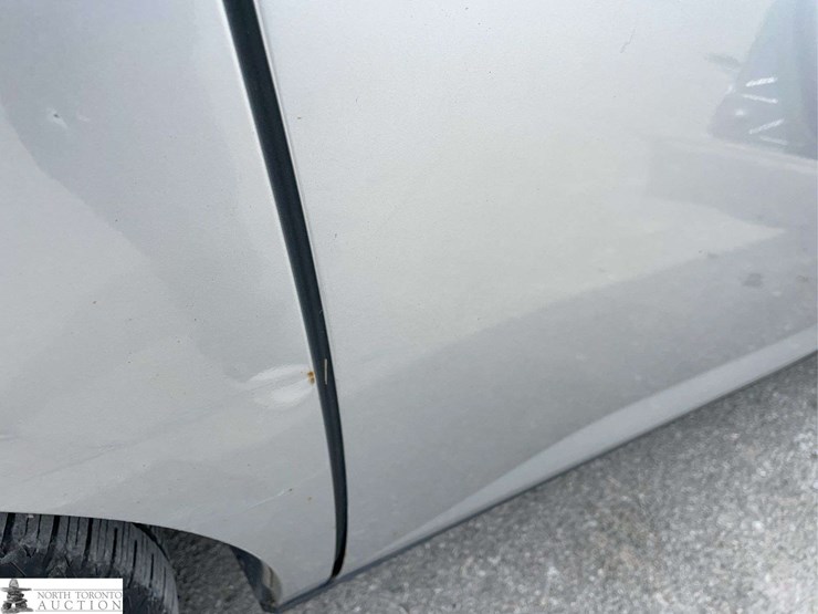 2011-honda-odyssey-image-25