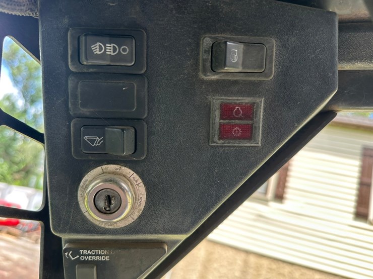 bobcat-873-image-11