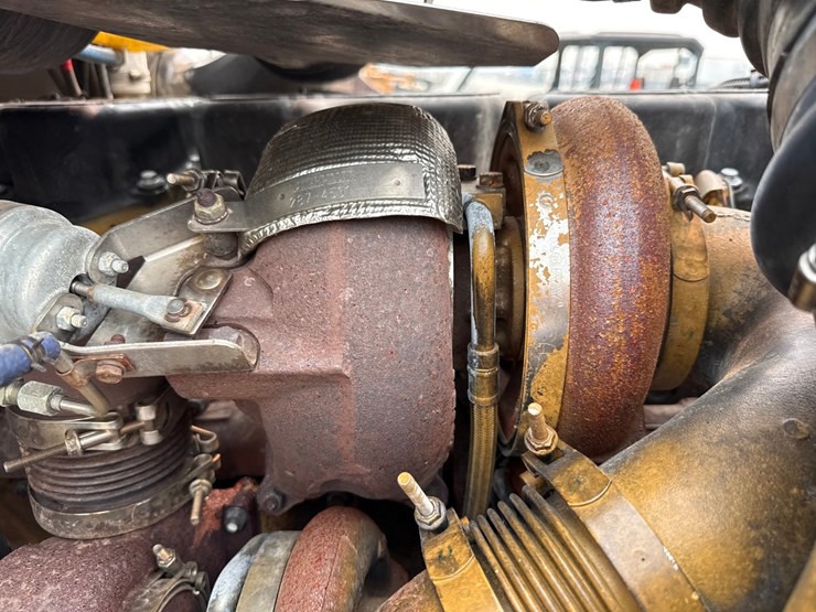 2007-peterbilt-379-image-33