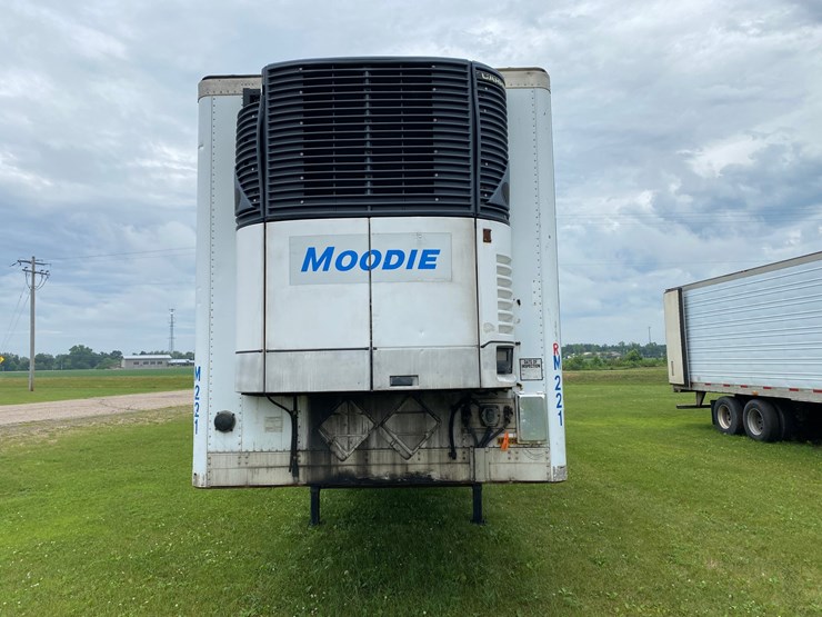 2005-utility-3000r-reefer-image-2