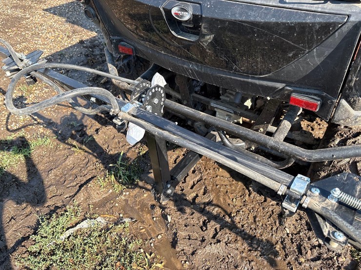 10’-atv-hitch-sprayer-boom-image-4