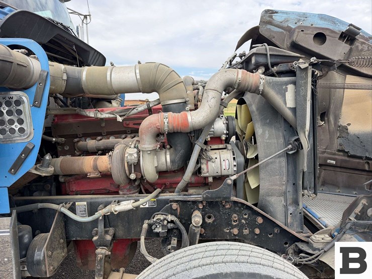 2007-kenworth-w900-image-39