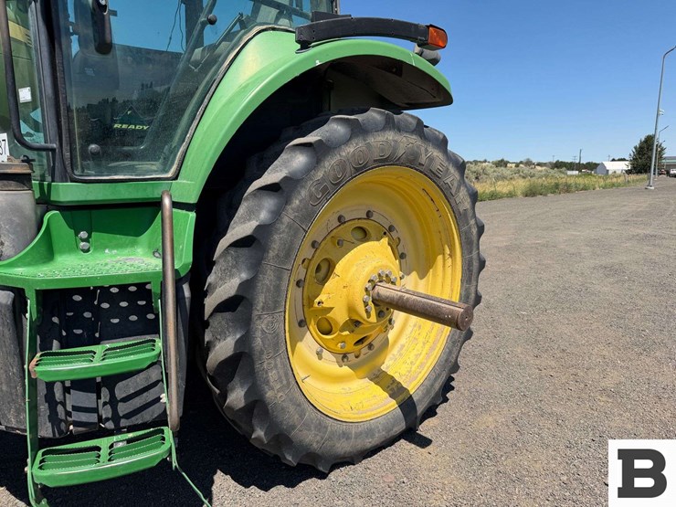 2007-john-deere-8330-image-23