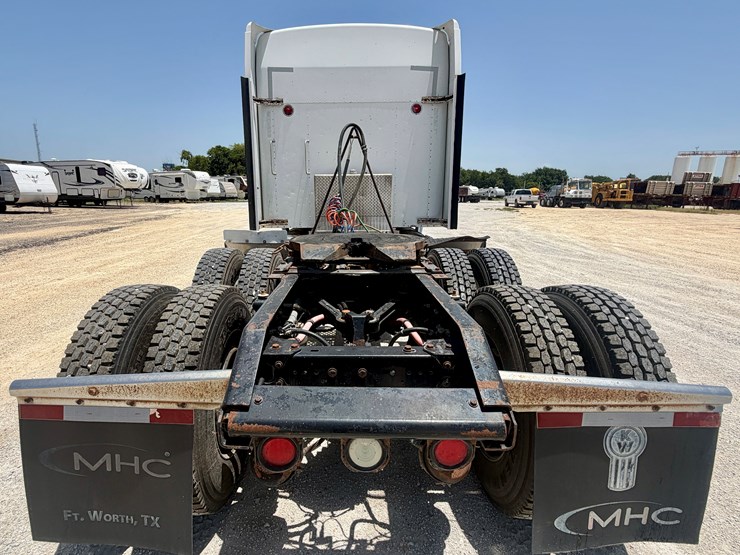2000-kenworth-w900l-image-6
