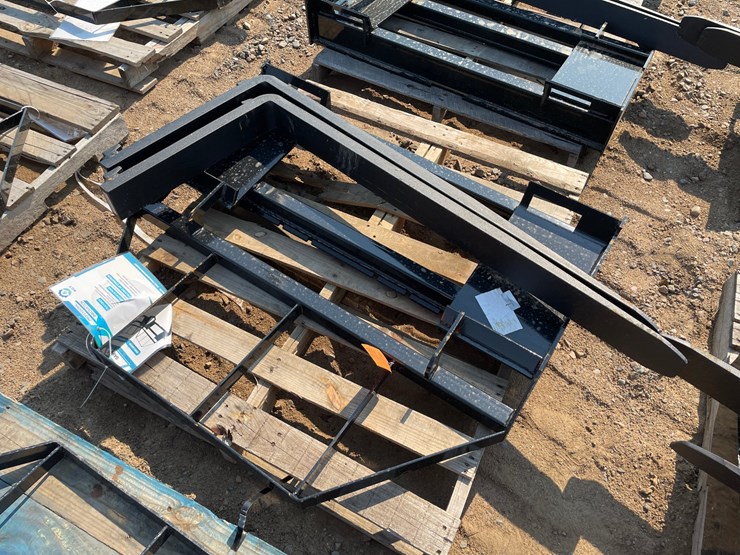 #18361-•-unused-2026-mower-king-skid-steer-forks-(princeton,-mn)-image-1