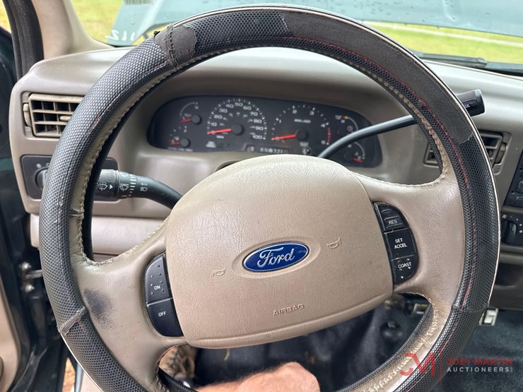 2003-ford-f450-lariat-image-33