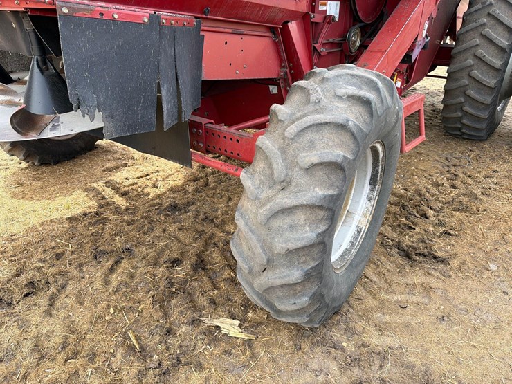 case-ih-2388-image-40