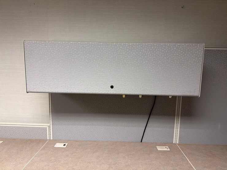 8’-x-10’-sectional-desk-with-back-wall-image-7