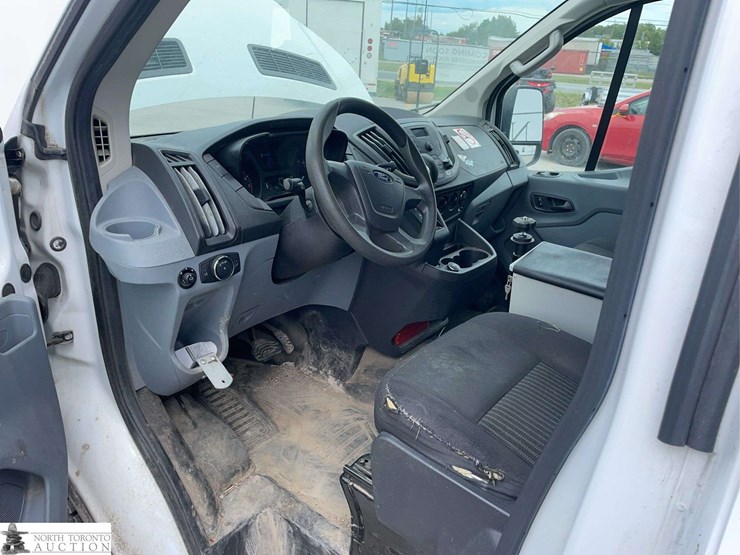 2018-ford-transit-image-11