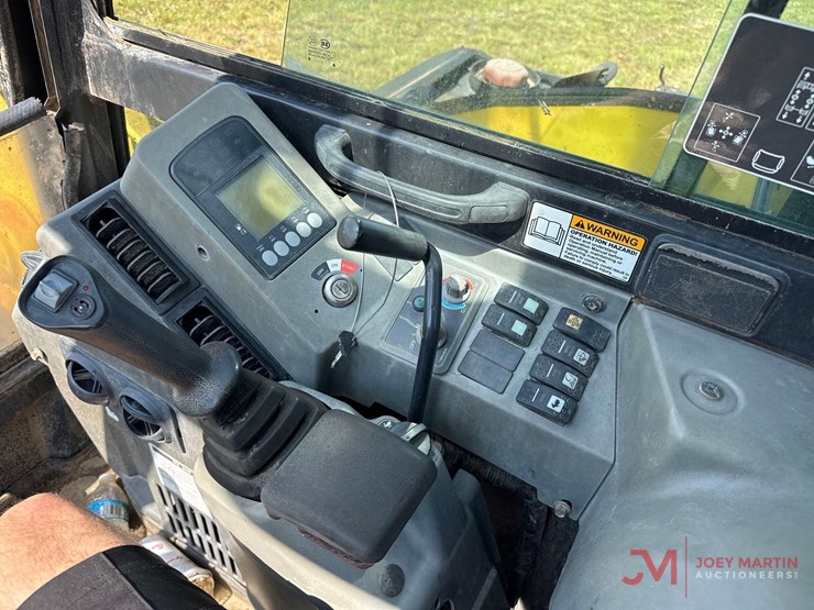 yanmar-vio80-1a-image-29