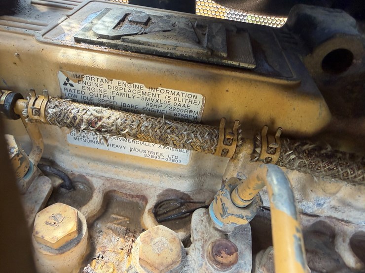 2005-caterpillar-d5g-image-62