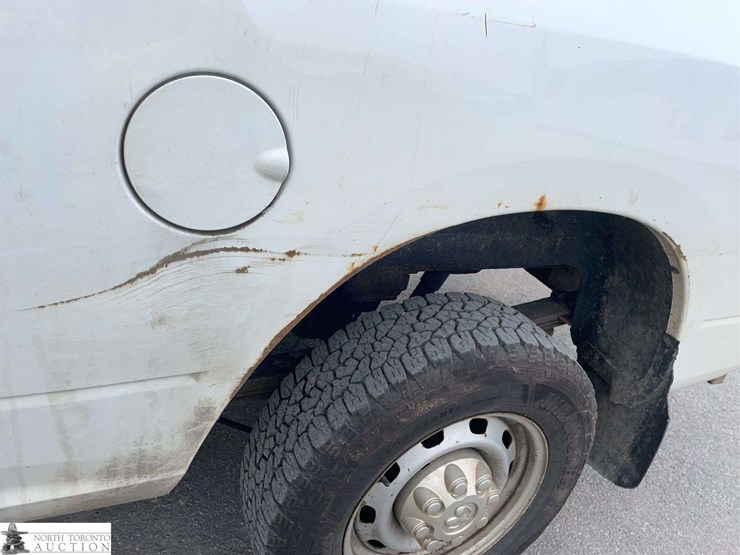 2012-dodge-2500-image-34