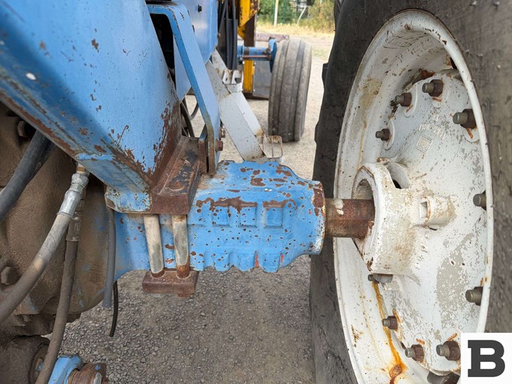 ford-8600-image-40