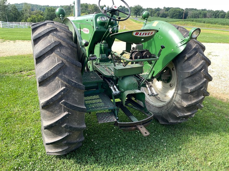 oliver-880-image-20