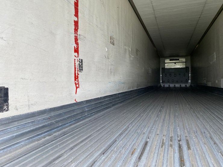 2005-utility-3000r-reefer-image-10