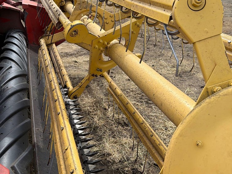 new-holland-499-image-22