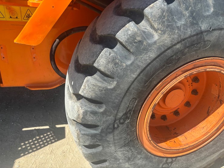 2013-doosan-dl250tc-image-123