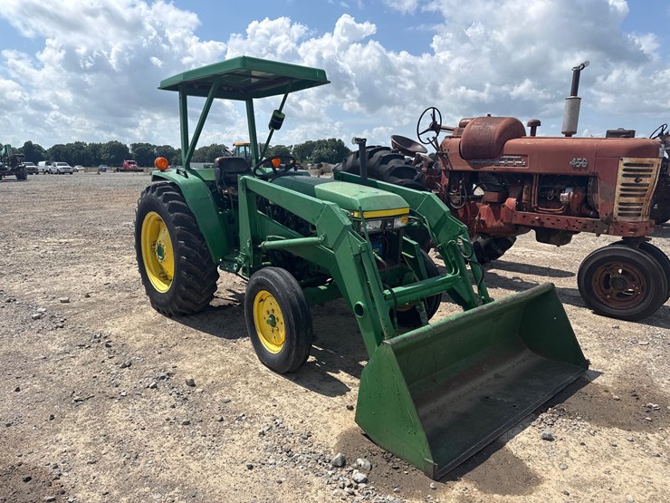 1992-john-deere-1070-image-3