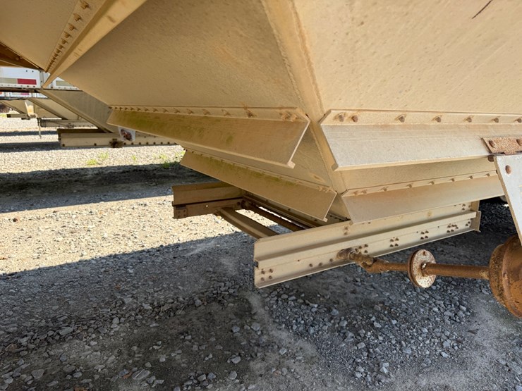 #45428-•-chamberlin-40'-t/a-hopper-bottom-trailer-inv#-45428-image-25