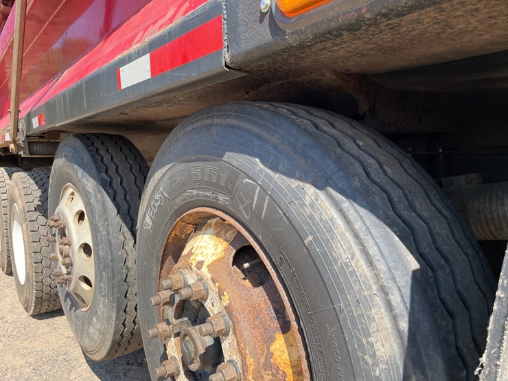 2007-mack-cl700-image-43