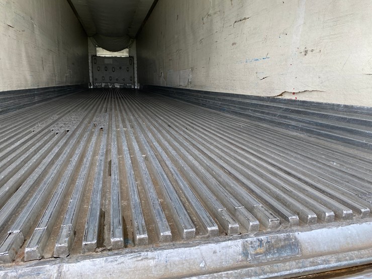 2005-utility-3000r-reefer-image-15