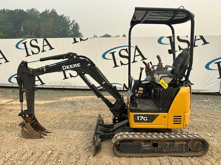 2023-deere-17g-image-2