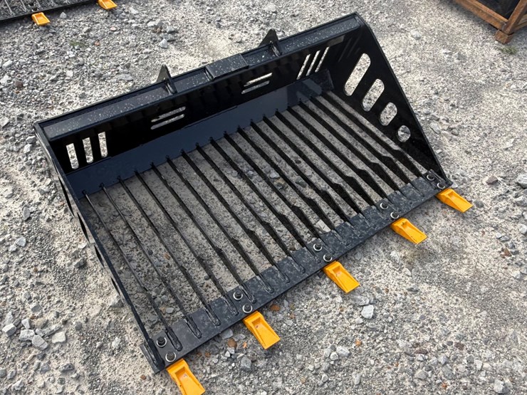 #48842-•-unused-future-rb44-43"-skid-steer-rock-bucket-ztxyscd260215-image-4