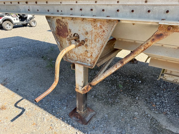 #45428-•-chamberlin-40'-t/a-hopper-bottom-trailer-inv#-45428-image-31