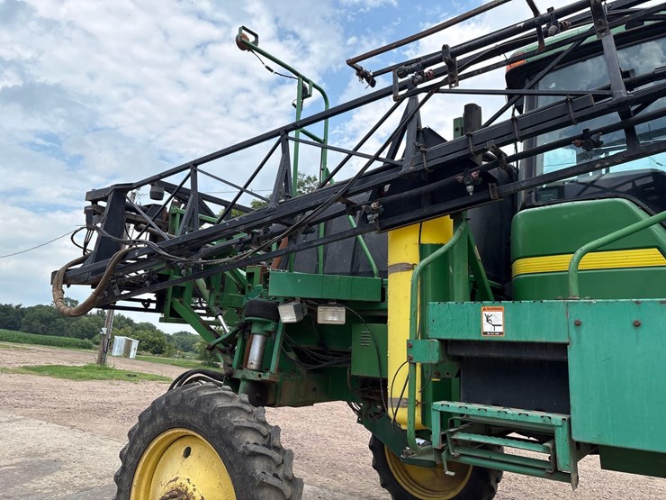 1998-john-deere-4700-image-29