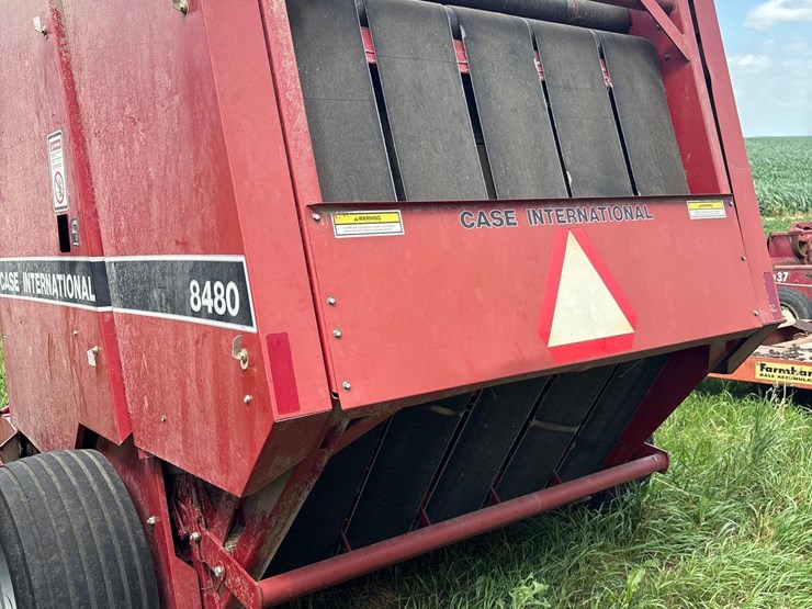 case-ih-8480-image-8