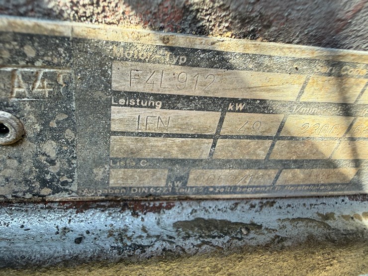deutz-f4l912-image-22