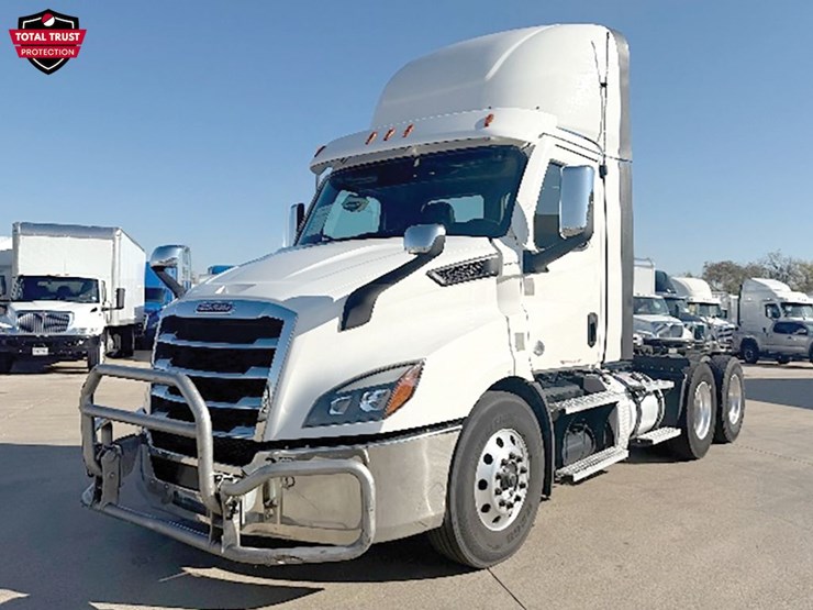 2021-freightliner-cascadia-116-image-1