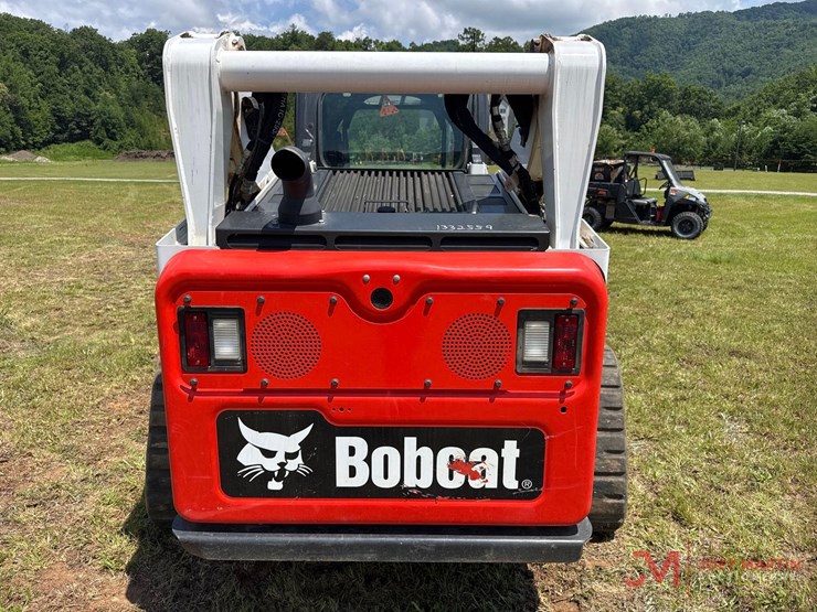 2023-bobcat-t770-image-12