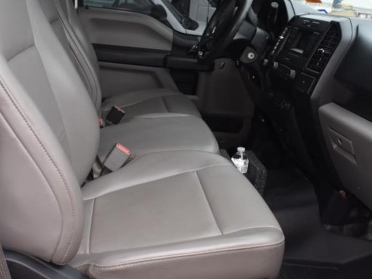 2016-ford-f150-image-14